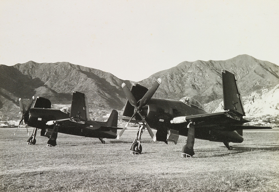 五十年代初送到港機維修的「熊貓式」戰機。