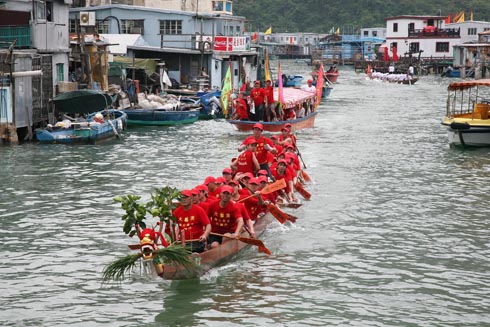 龍舟和神艇遊神現今只行走寬闊的大涌