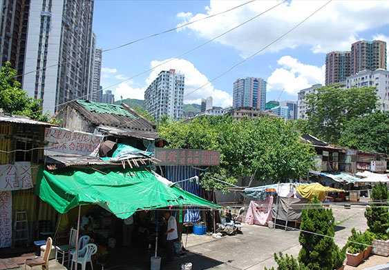 Typical Nam Pin Street hawker stalls