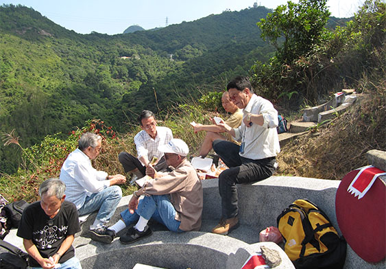 Attending the autumn ancestor worship of Ng Wai Wing Tso