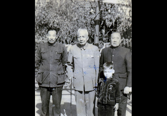 Some of the Nga Tsin Wai villagers who were active in Guangzhou