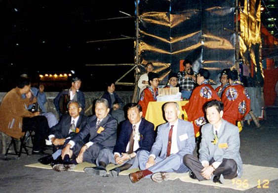 Elders of the 3rd Branch attending the 1996 Jiao Festival (1)