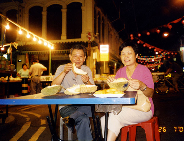 Ng Siu Hung and his wife