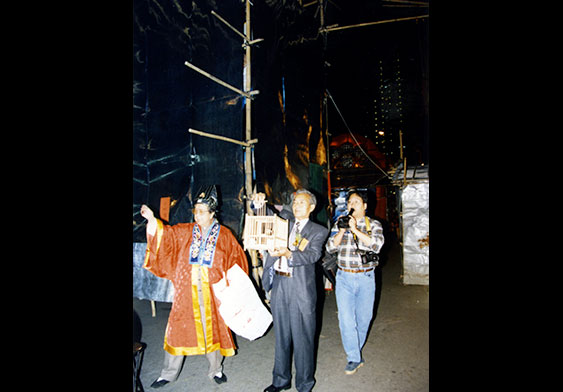 Ng Hung On served as Nga Tsin Wai’s ritual host for the Jiao Festival (1)　