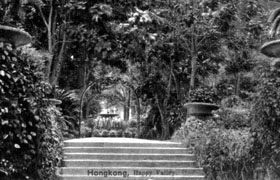 The Colonial Cemetery in Happy Valley(3)