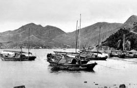 Lai Chi Kok harbour-front