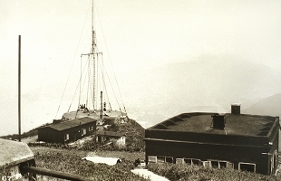 Signal station on the Peak